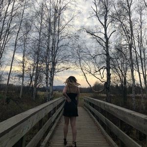 Meet your Posher, Cameron